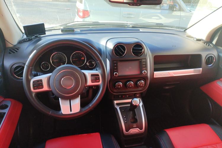 Used Jeep Compass 2014 Revised Version 2.4L Four-Wheel Drive Comfort Edition
