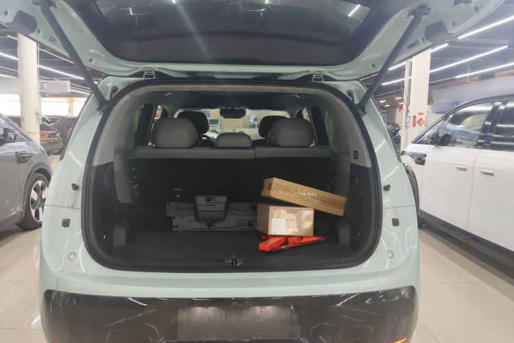 Used Zeekr MIX 2025 Intelligent Driving Version
