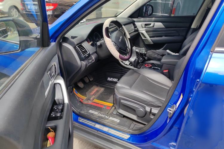 Used Haval H2 2017 Red-Label 1.5T Manual Two-Wheel Drive Luxury Model