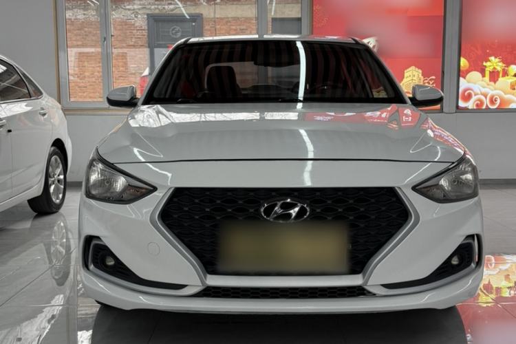 Used Hyundai Celesta 2018 1.6L Automatic GL Enjoyment Edition China VI compliant Exterior 5