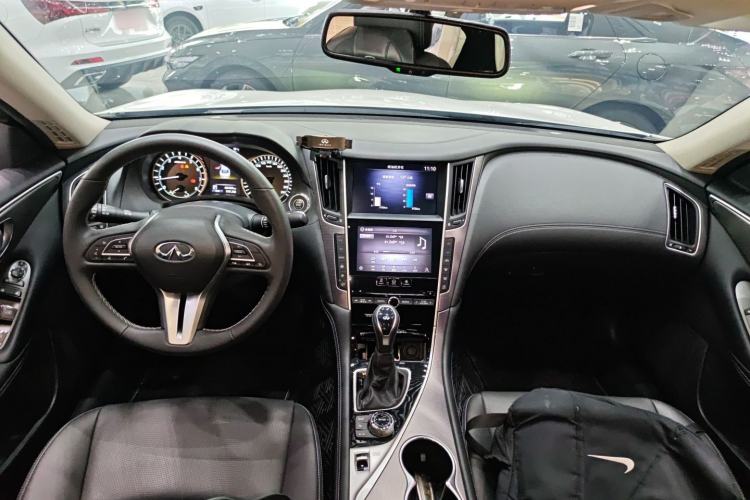 Used Infiniti Q50L 2022 2.0T Enjoyment Edition
