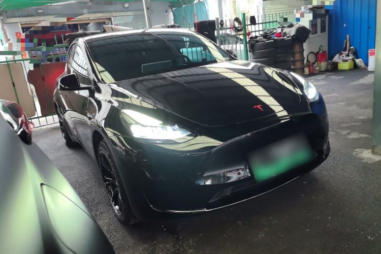 Used Tesla Model Y 2023 Rear-Wheel-Drive Version