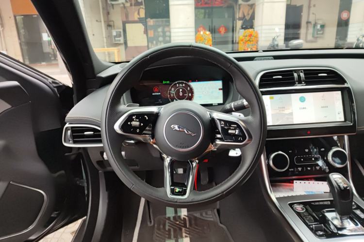 Used Jaguar XEL 2022 2.0T 250 PS R-DYNAMIC S Advanced Sport Edition
