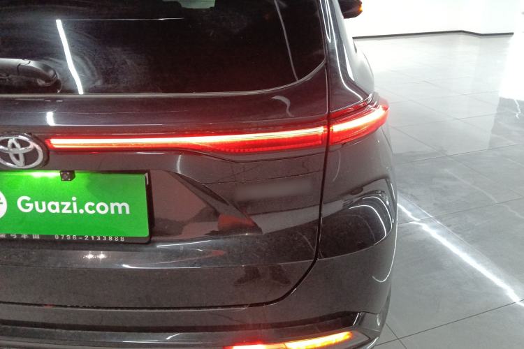 Used Toyota Venza 2023 2.0L CVT Two-Wheel Drive Luxury Edition
