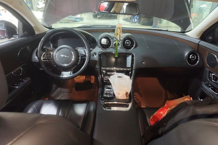 Used Jaguar XJ 2016 XJL 3.0 SC Two-Wheel-Drive Elegant Business Edition