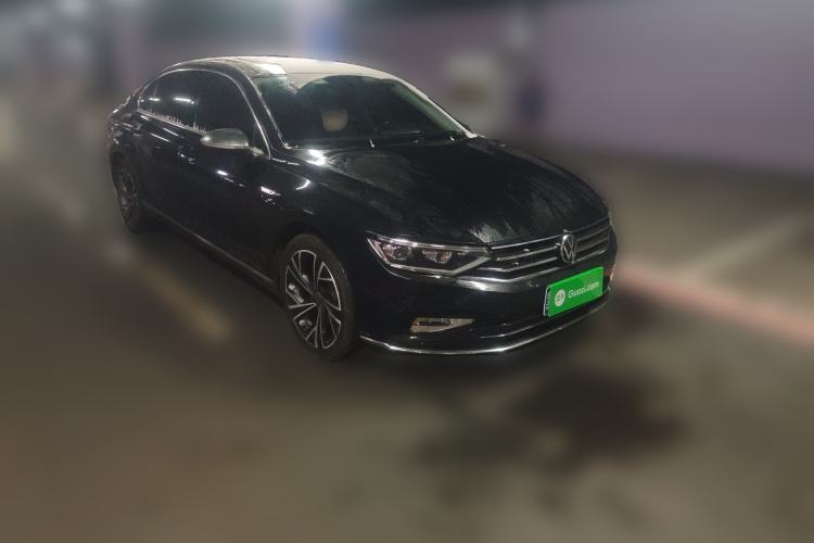 Used Volkswagen Magotan 2021 330TSI DSG 30th Anniversary Edition
