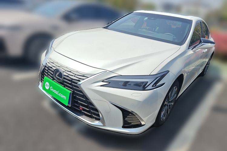 Used Lexus ES 2025 200 Premium Edition