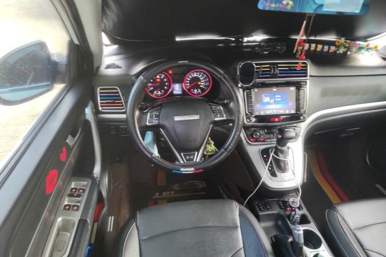 Used Haval H6 2015 Sport Edition 1.5T Automatic Two-Wheel Drive Luxury Model