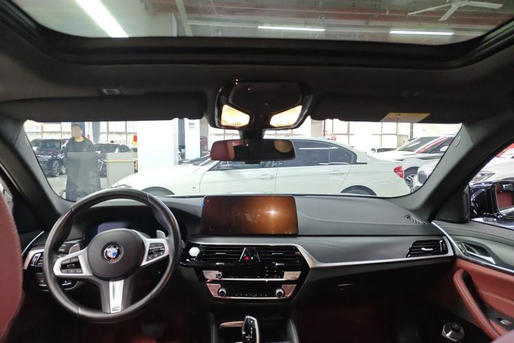 Used BMW 5 Series 2022 Restyled 530Li Leading Edition M Sport Package Headliner