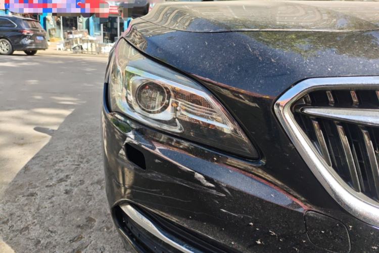 Used Buick LaCrosse 2016 20T Elite Edition Right Front Headlight