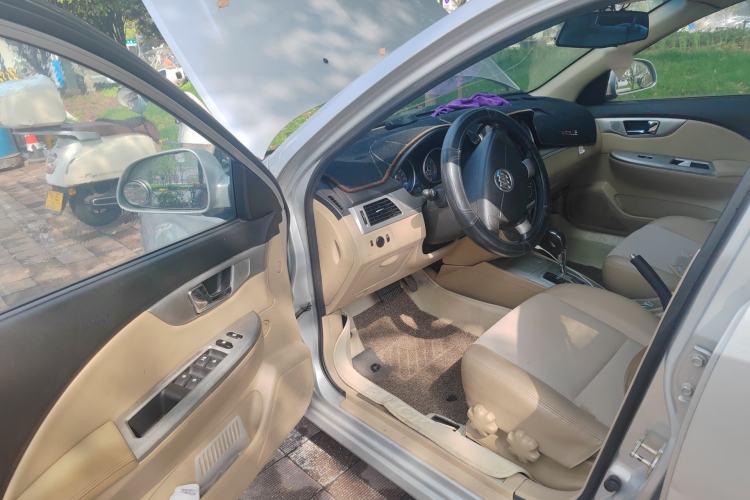 Used Buick Excelle 2013 1.5L Automatic Classic Model Driver Seat