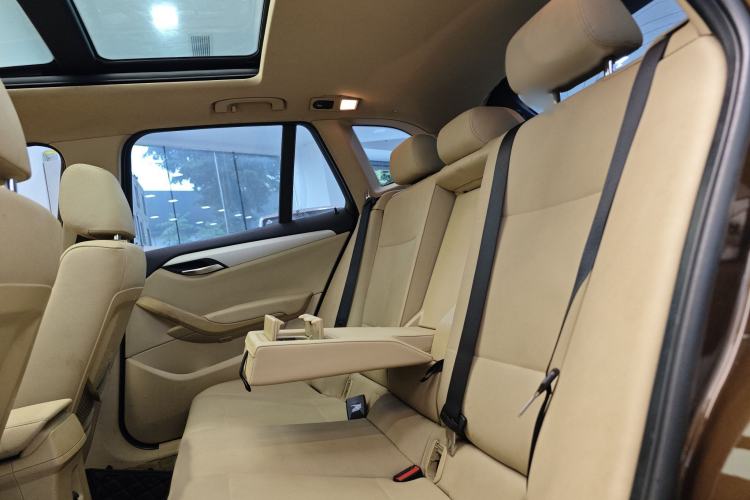 Used BMW X1 2013 sDrive18i Leading Model