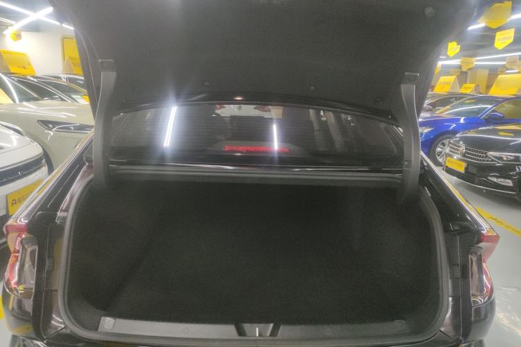 Used Wuling Xingguang 2023 150 Advanced Edition Trunk