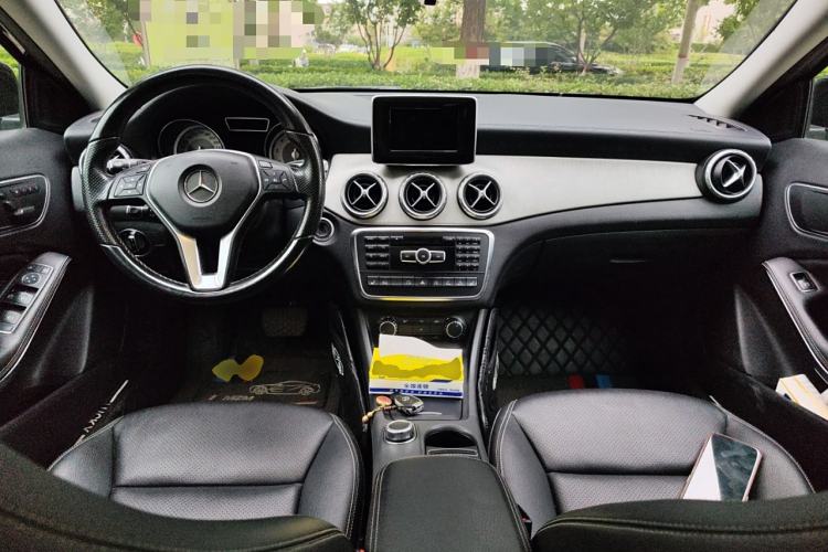 Used Mercedes-Benz GLA 2015 GLA 220 4MATIC Fashion Model