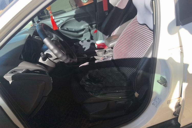 Used Ford Focus 2012 Sedan 1.6L Manual Fashion Edition
