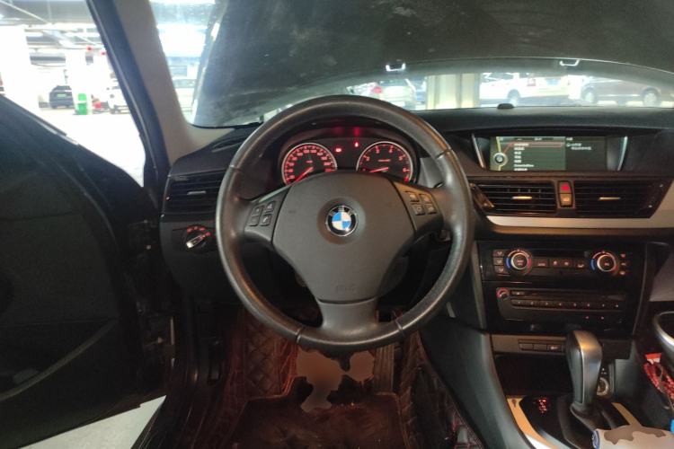 Used BMW X1 2013 sDrive18i Leading Model