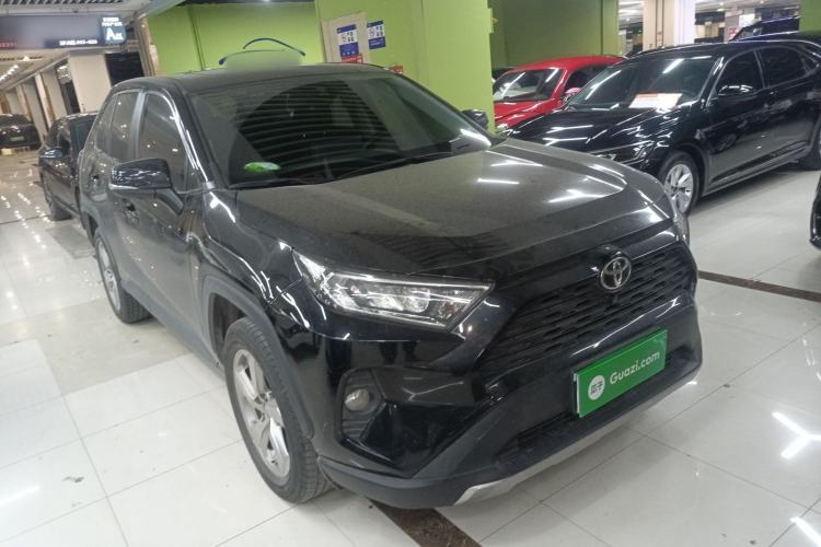 Used Toyota RAV4 2020 2.0L CVT Two-Wheel Drive Fashion Edition Exterior 1