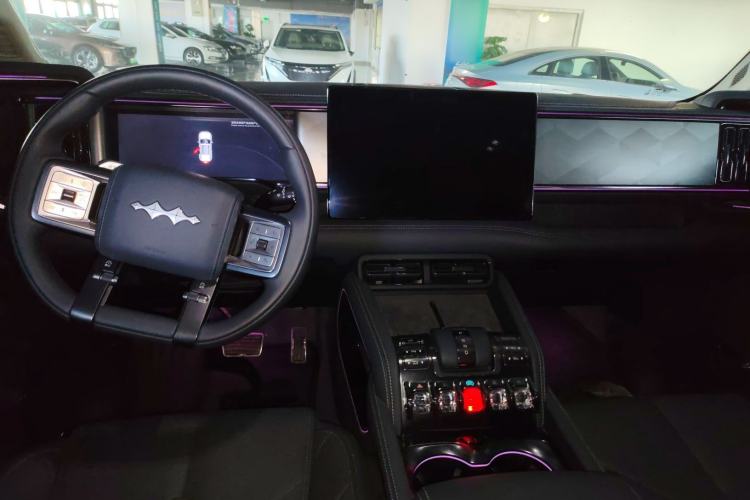 Used Formula Leopard 5 2025 TianShen Intelligent Driving Max Edition Center Console