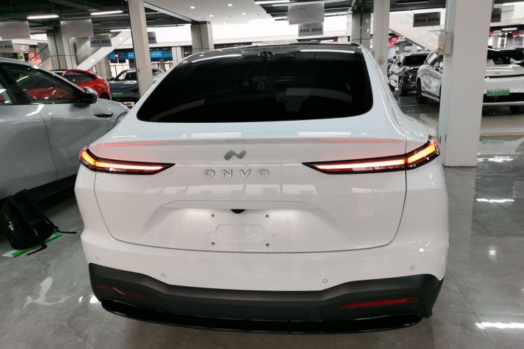 Used ONVO L60 2024 60 kWh Rear-Drive Version