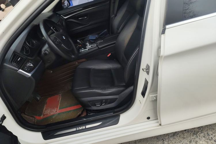 Used BMW 5 Series 2013 525Li Luxury Model