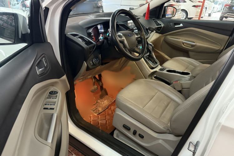 Used Ford Kuga 2013 2.0L GTDi Four-Wheel-Drive Elite Model
