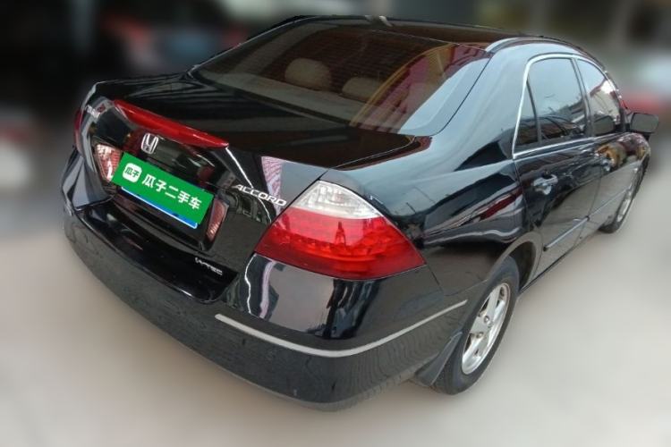 Used Honda Accord 2006 2.0L standard version
