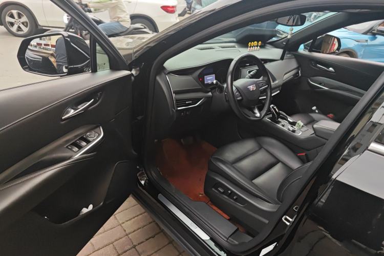 Used Cadillac XT4 2021 28T Two-Wheel Drive Leading Version Driver Seat