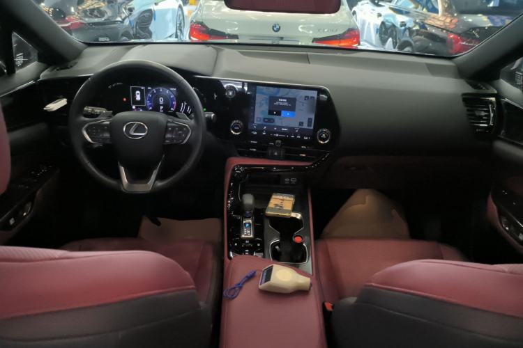 Used Lexus NX 2023 260 Front-Wheel Drive Chuan Yue Edition
