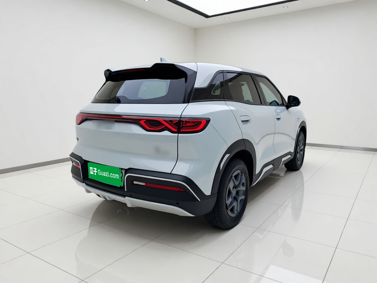 BYD Yuan UP 2025 Model 301KM Leading Version — снимка 6