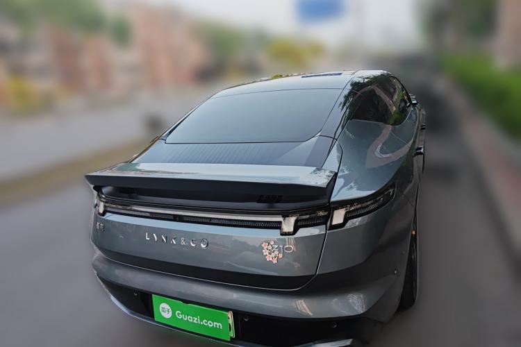 Used Lynk & Co Z10 2025 95 kWh 702 km All-Wheel Drive Intelligent Driving Ultra
