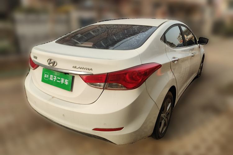 Used Hyundai Elantra (5th Generation / Langdong) 2012 1.6L Manual Leading Model