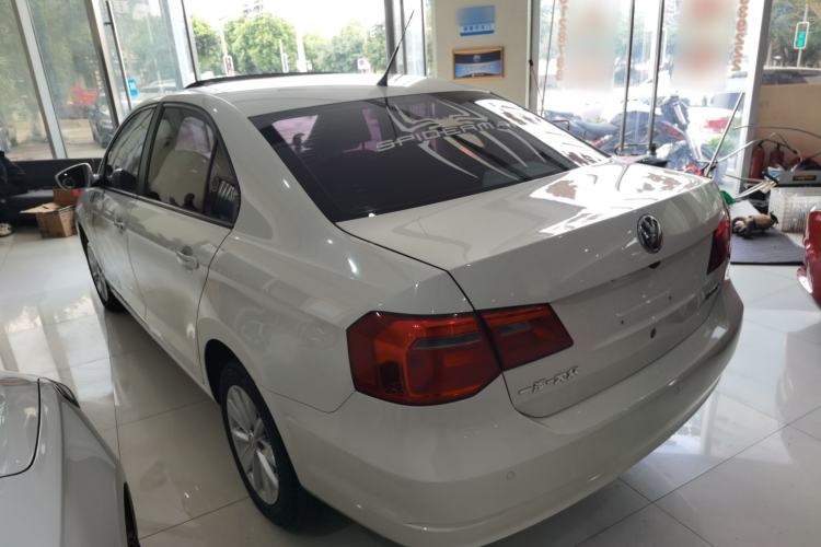 Used Volkswagen Jetta 2015 Value Edition 1.6L Automatic Comfort Version
