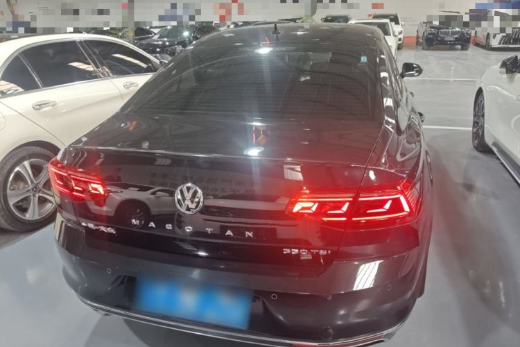 Used Volkswagen Magotan 2020 280TSI DSG Comfort Edition Rear