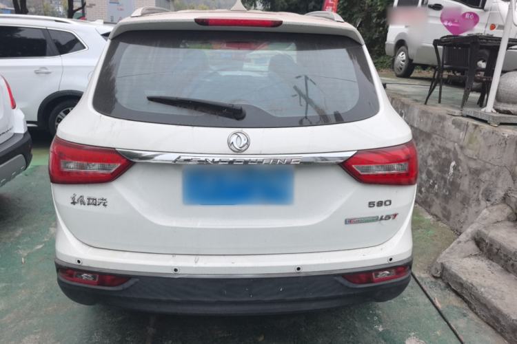 Used Dongfeng Fengon 580 2016 1.5T Manual Luxury Edition
