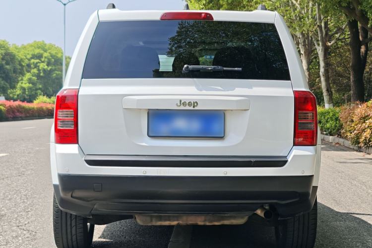 Used Jeep Patriot 2014 2.4L Sport Edition Exterior 7