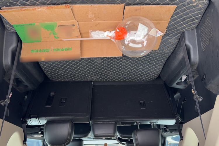 Used Dongfeng Fengon 580 2017 1.5T Manual Luxury Model Headliner