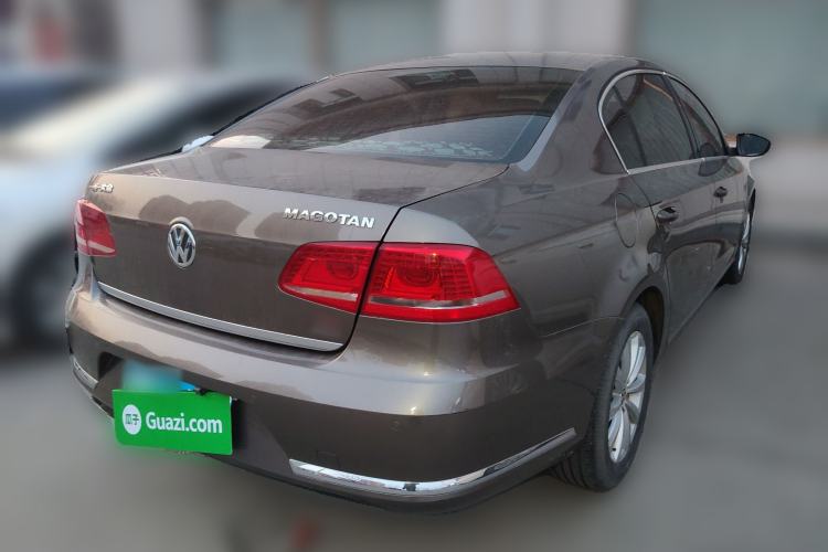 Used Volkswagen Magotan 2015 Revised Version 2.0 TSI Luxury Edition Rear Right 45 Deg
