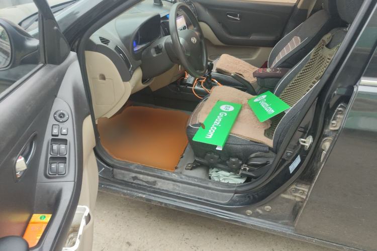 Used Hyundai Celesta 2011 1.6L Manual Luxury Model
