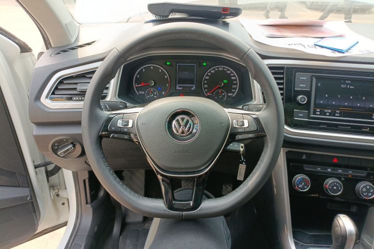 Used Volkswagen T-ROC 2020 230TSI DSG Two-Wheel Drive Advanced Version