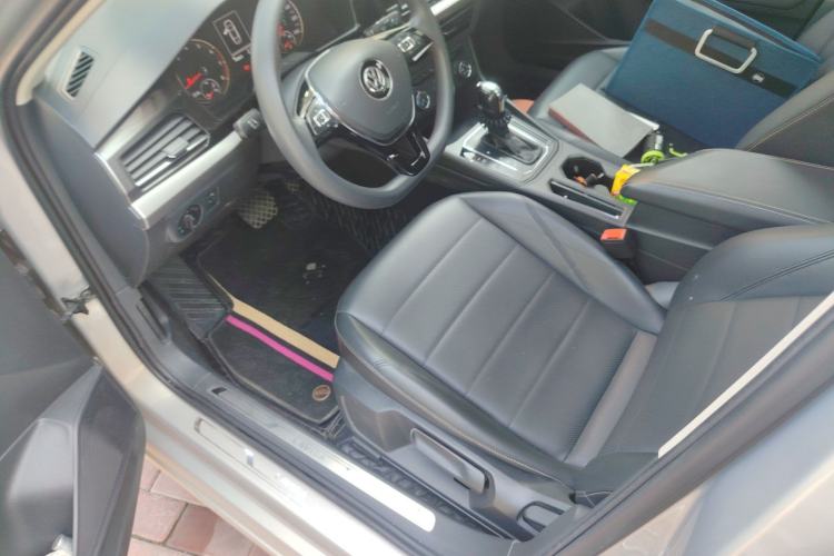 Used Volkswagen Lavida 2018 1.5L Automatic Comfort Edition China V Standard Driver Seat