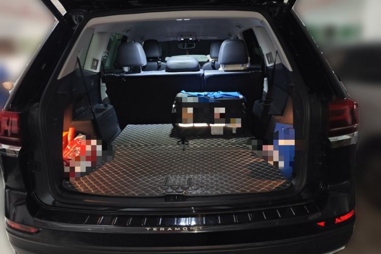 Used Volkswagen Teramont 2021 380TSI Four-Wheel Drive Luxury Edition Trunk