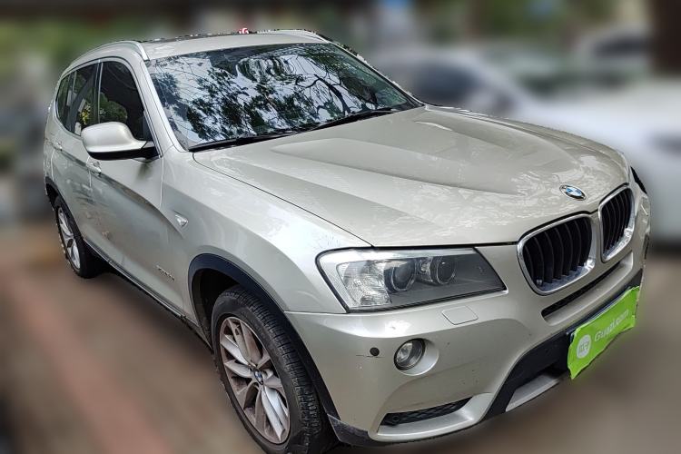 Used BMW X3 2013 Facelifted xDrive20i Luxury Edition Front Right 45 Deg