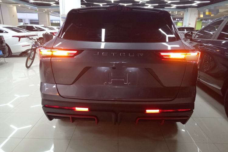 Used JETOUR Dashing 2023 1.5T DCT Starry PRO+