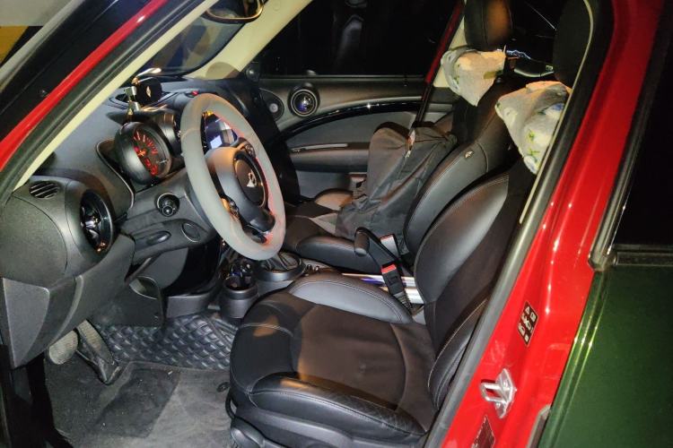 Used MINI Countryman 2016 1.6T COOPER ALL4 Excitement Edition Enthusiast