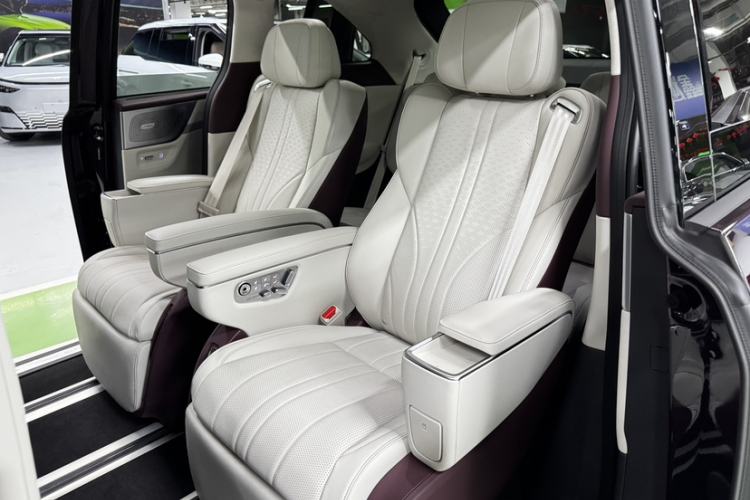 Used XPeng X9 2026 Model—Range-Extended Version 1602 Ultra
