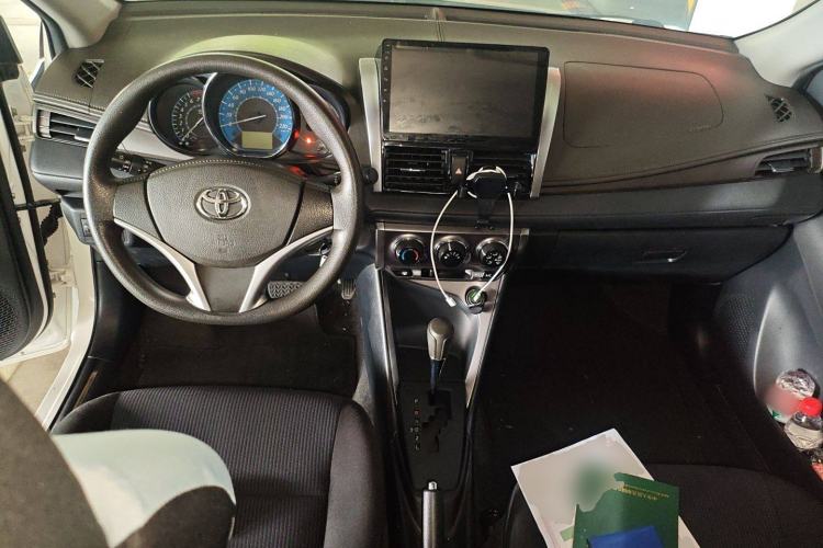 Used Toyota YARiS L Zhi Xuan 2015 1.5E Automatic Charm Edition