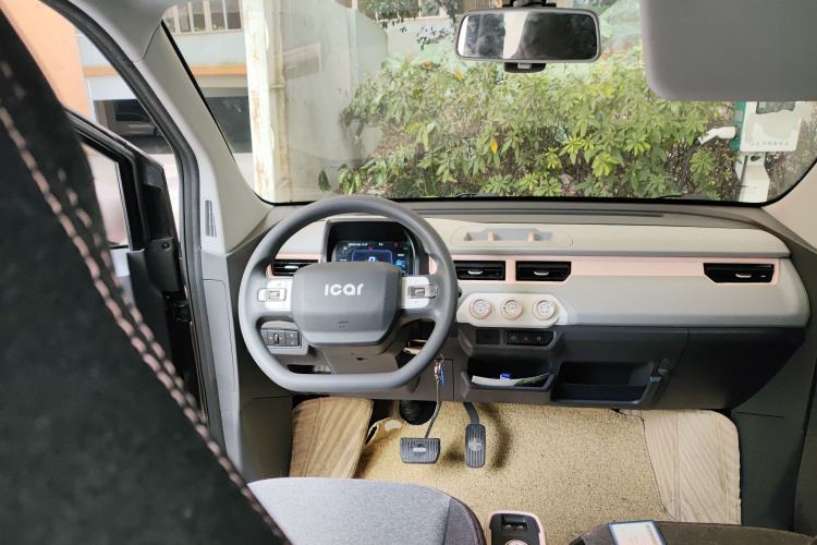 Used Chery QQ QQ Ice Cream 2022 170km Sundae Phosphate Lithium-Ion
