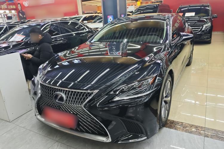 Used Lexus LS 2020 500h Excellence Edition China VI standard
