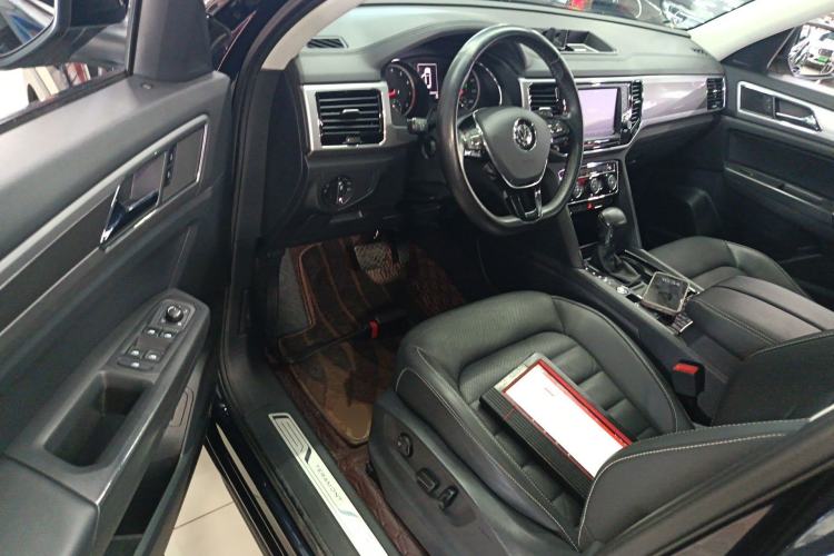 Used Volkswagen Teramont 2017 330TSI Two-Wheel-Drive Luxury Edition