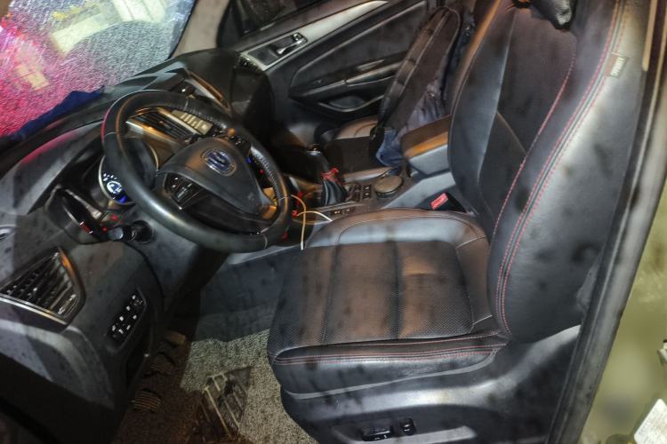 Used CHANGAN CS75 2014 2.0L Manual Leading Version China IV Standard Left Front Seat